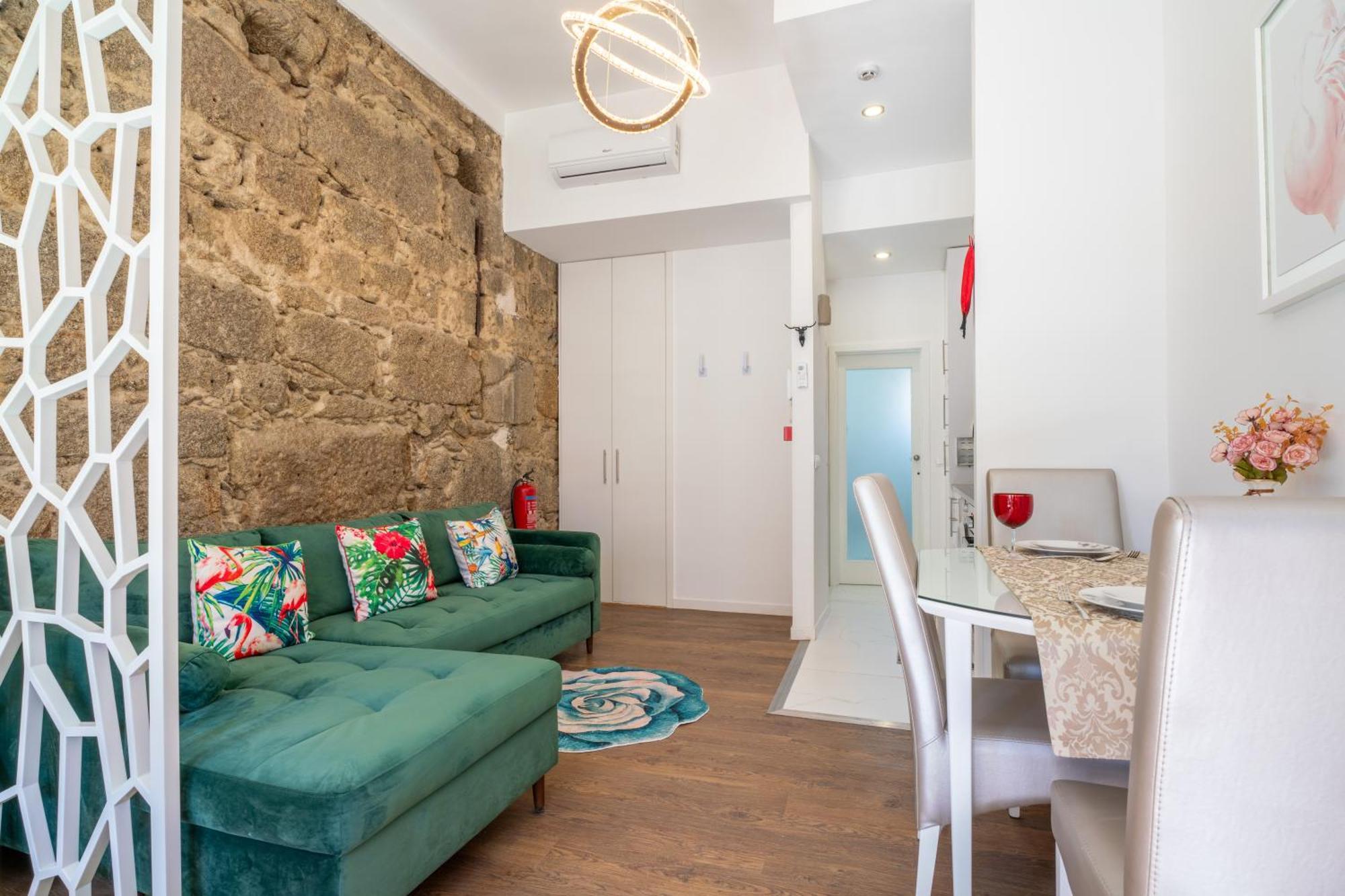 Central Cozy Stay 2 Ac Near Metro Porto Luaran gambar