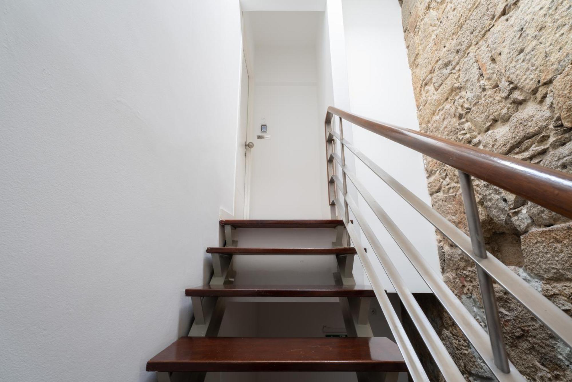 Central Cozy Stay 2 Ac Near Metro Porto Luaran gambar